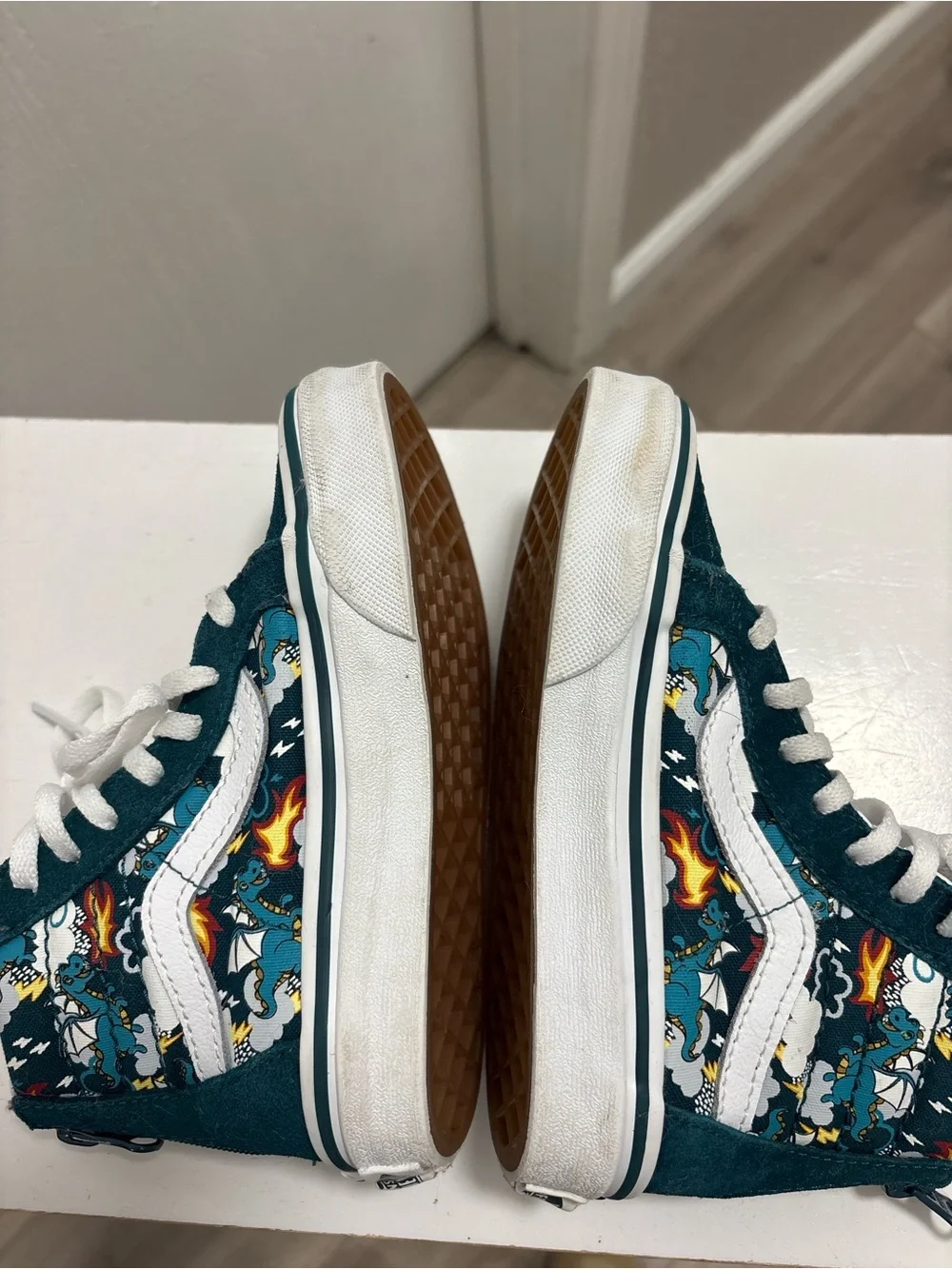 Vans Kids High-Top Sneakers in Teal with Dragon Graphic